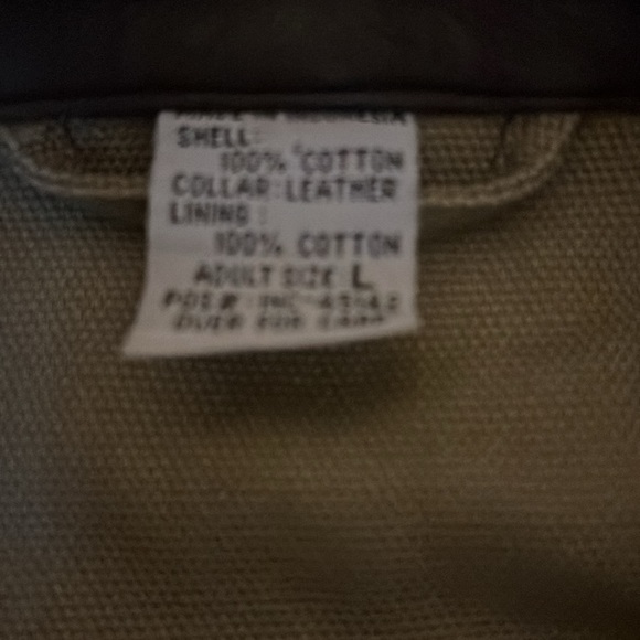 Leather trim heavy canvas tan jacket. Size Adult Large (L). - Picture 4 of 5